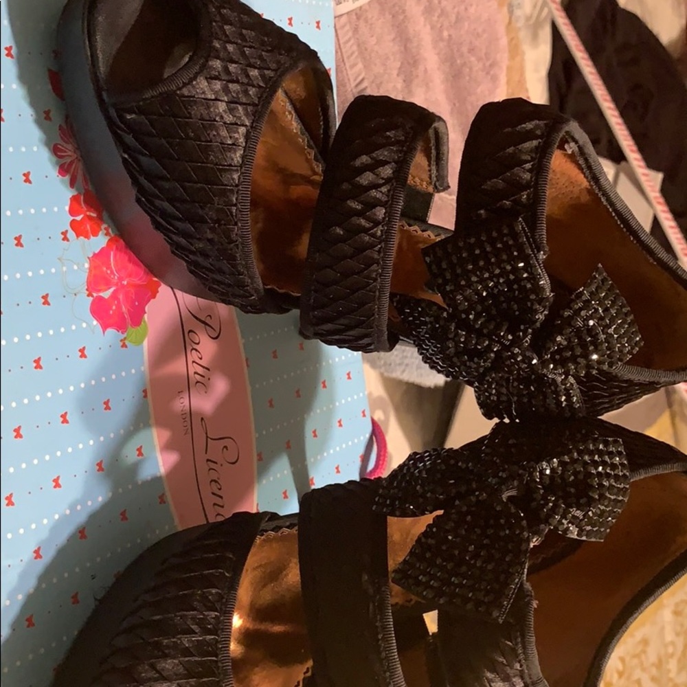Black platform heel